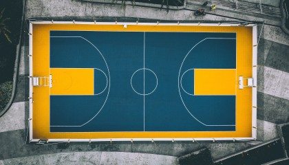 开云体育-体坛三线速递，猛龙复出、米兰门线救险、里昂神操作齐掀热议